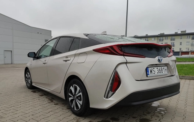 Toyota Prius cena 80500 przebieg: 126121, rok produkcji 2018 z Siedlce małe 106